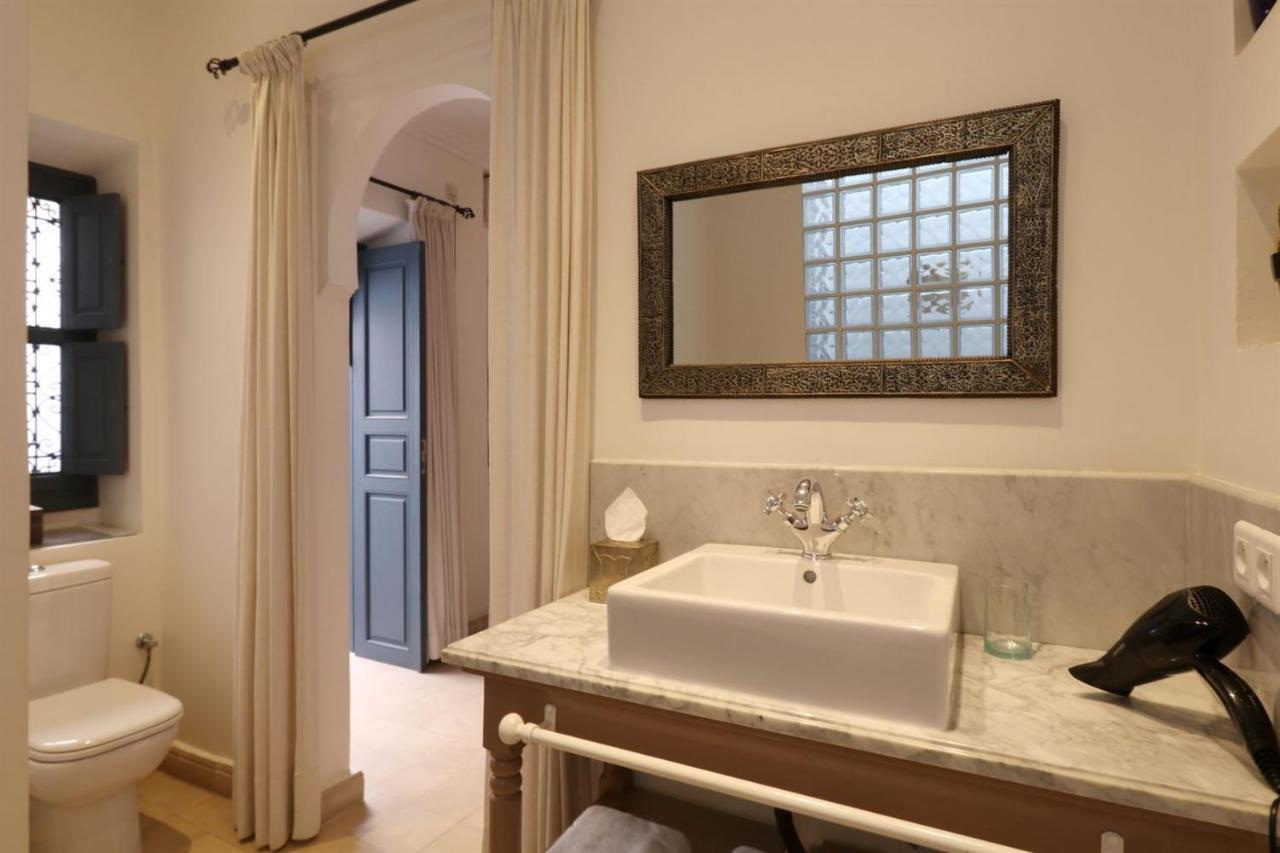 Riad Dar Safi - Privatise Pour 6/8 Pers. - Jacuzzi 마라케시 외부 사진